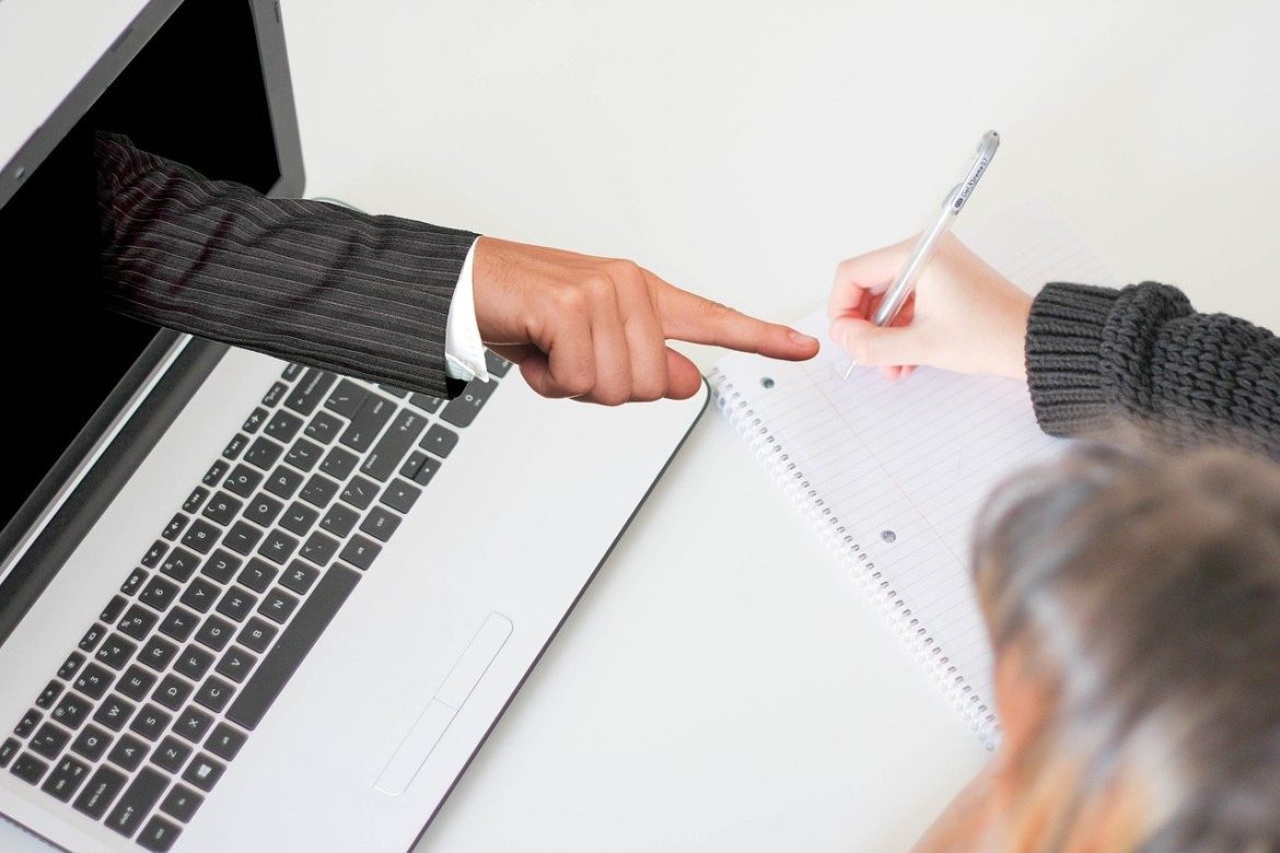 5 idées pour donner un feedback constructif dans une classe en ligne